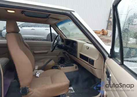 1991 Jeep Cherokee from USA, damaged, VIN 1J4FJ27S4ML614798